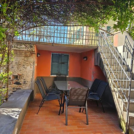 Casa Atena, Spaziosa, Romantica Con Idromassaggio Privato Варацце Екстер'єр фото